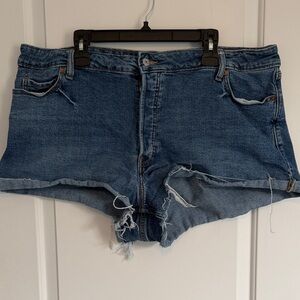 Old Navy Sky-Hi A-Line High-Rise Denim Shorts